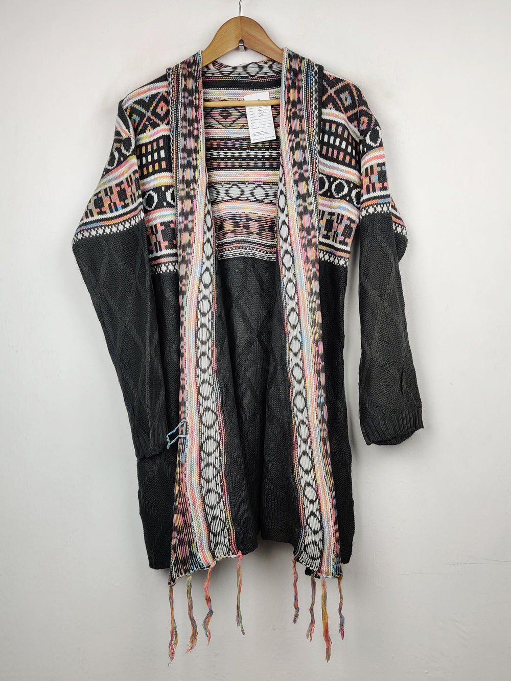 Buy online pre-used pre-loved 100% authentic & Original branded Shein (LC-2557) available in Pakistan. Top international brands avilable.