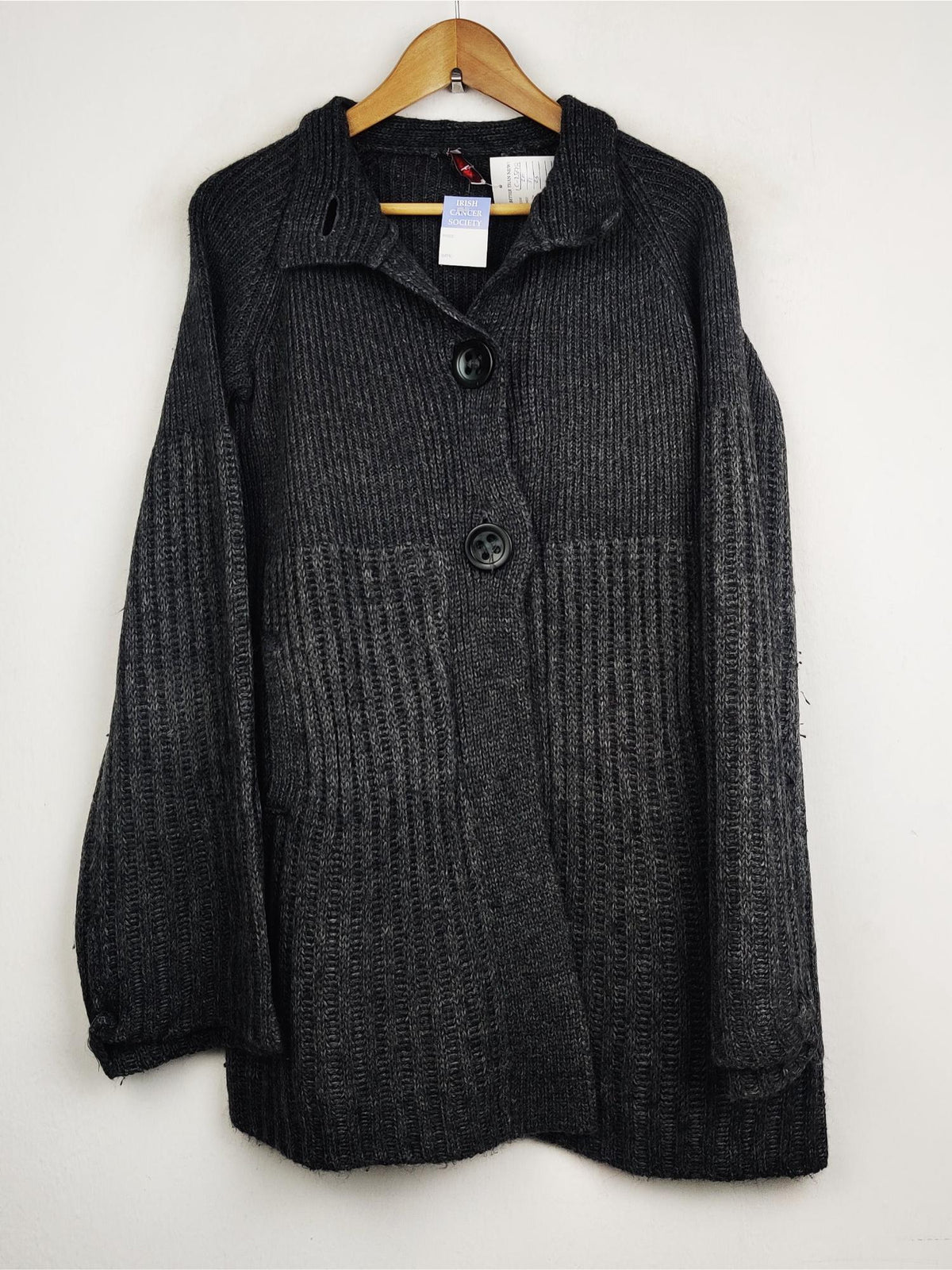 Buy online pre-used pre-loved 100% authentic & Original branded Max & Co (LC-2598) available in Pakistan. Top international brands avilable.