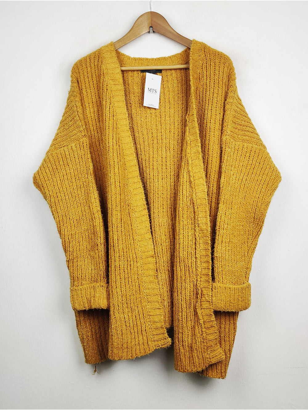 Buy online pre-used pre-loved 100% authentic & Original branded Primark (LC-2724) available in Pakistan. Top international brands avilable.