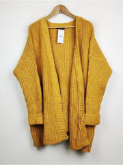 Buy online pre-used pre-loved 100% authentic & Original branded Primark (LC-2724) available in Pakistan. Top international brands avilable.