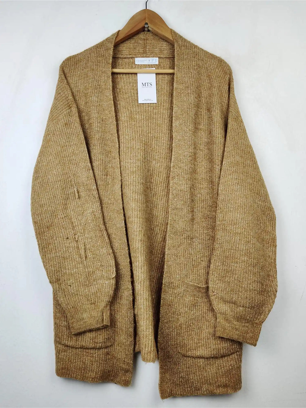 Buy online pre-used pre-loved 100% authentic & Original branded Primark (LC-2866) available in Pakistan. Top international brands avilable.