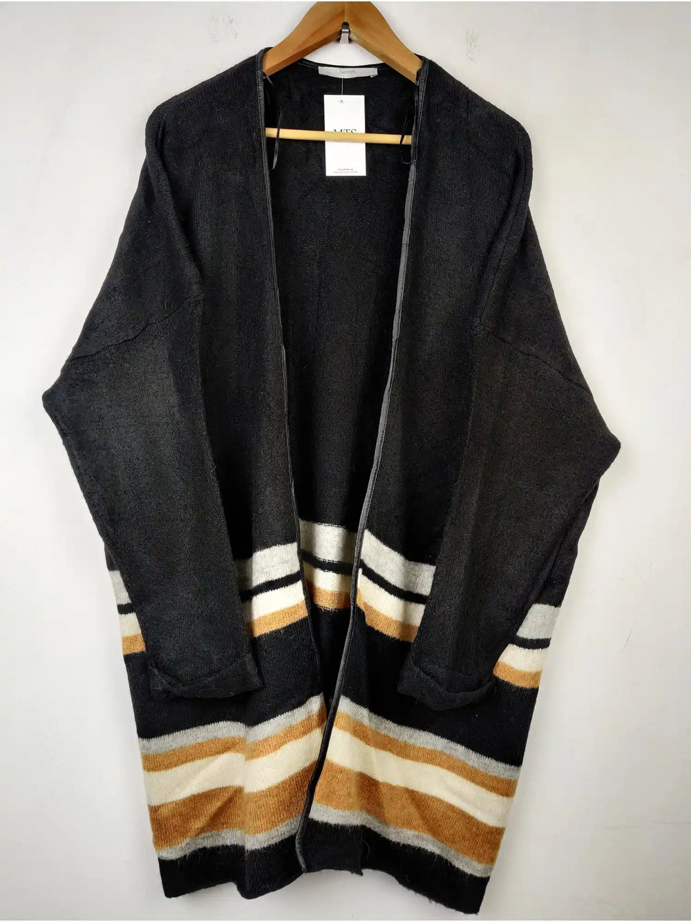 Buy online pre-used pre-loved 100% authentic & Original branded George (LC-3014) available in Pakistan. Top international brands avilable.