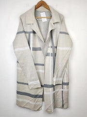 Buy online pre-used pre-loved 100% authentic & Original branded Unknown Brand (LC-3091) available in Pakistan. Top international brands avilable.