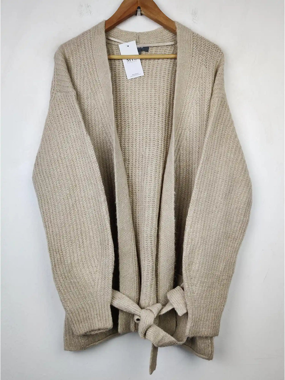 Buy online pre-used pre-loved 100% authentic & Original branded Primark (LC-3108) available in Pakistan. Top international brands avilable.