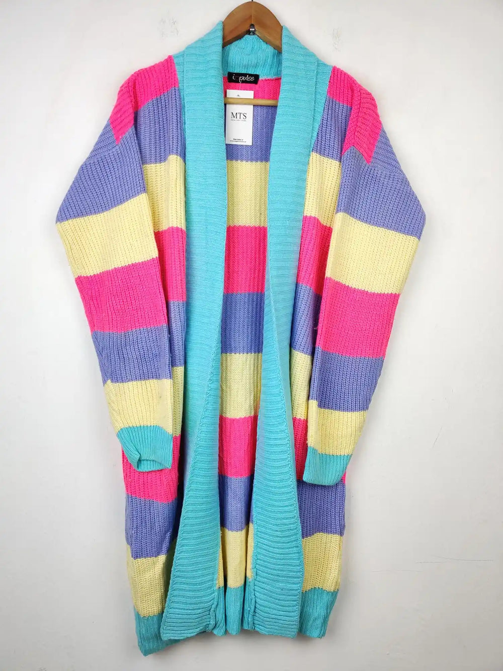 Buy online pre-used pre-loved 100% authentic & Original branded Pulse (LC-3125) available in Pakistan. Top international brands avilable.