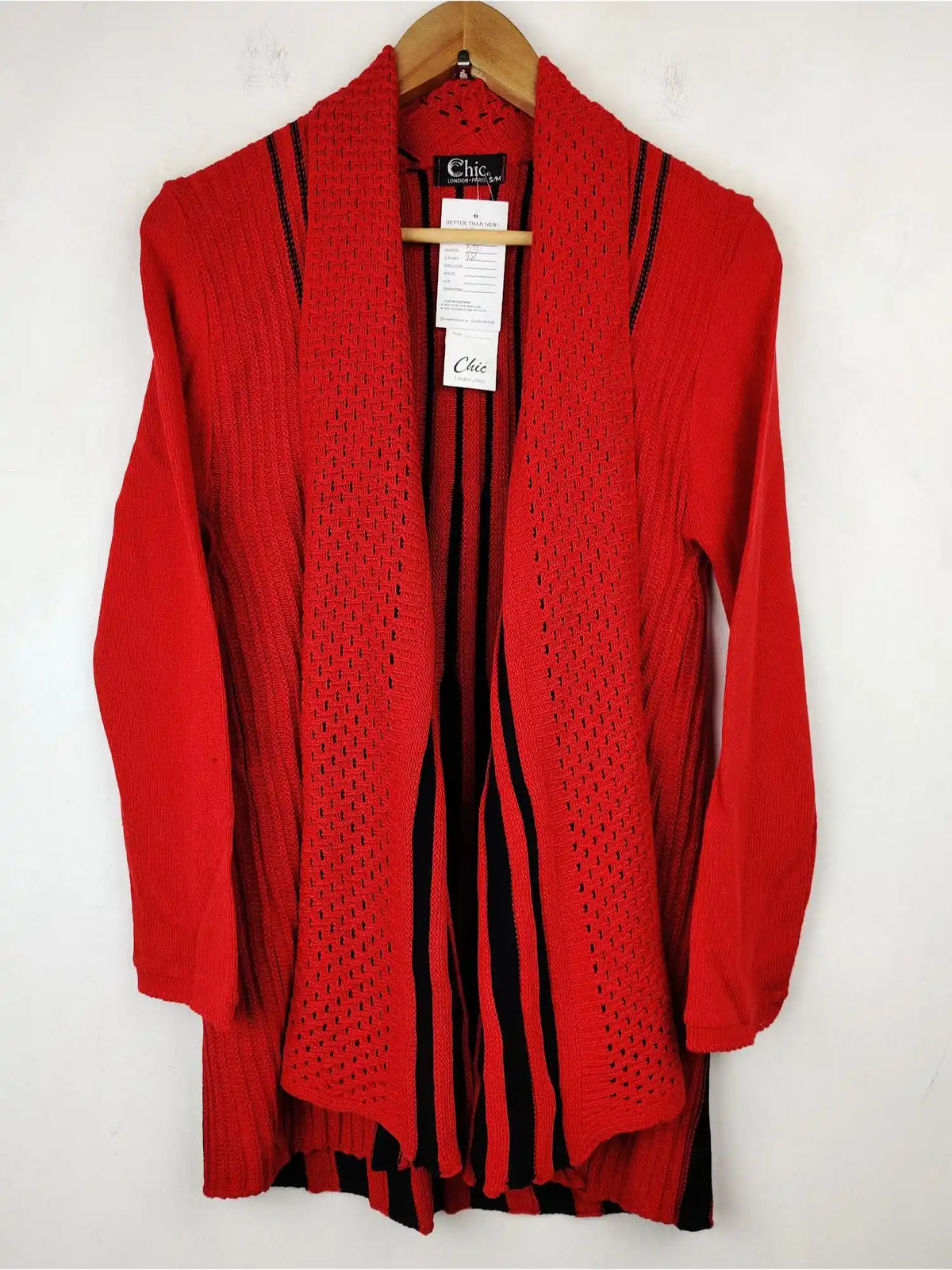 Buy online pre-used pre-loved 100% authentic & Original branded Chic (LC-3184) available in Pakistan. Top international brands avilable.
