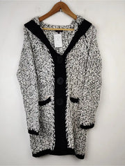 Buy online pre-used pre-loved 100% authentic & Original branded Stella Morgan (LC-3229) available in Pakistan. Top international brands avilable.
