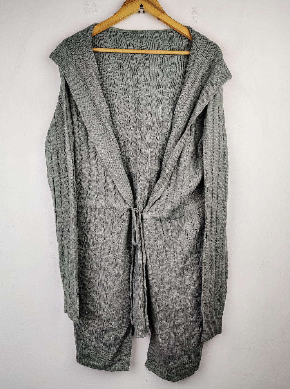 Buy online pre-used pre-loved 100% authentic & Original branded Shein (LC-3365) available in Pakistan. Top international brands avilable.