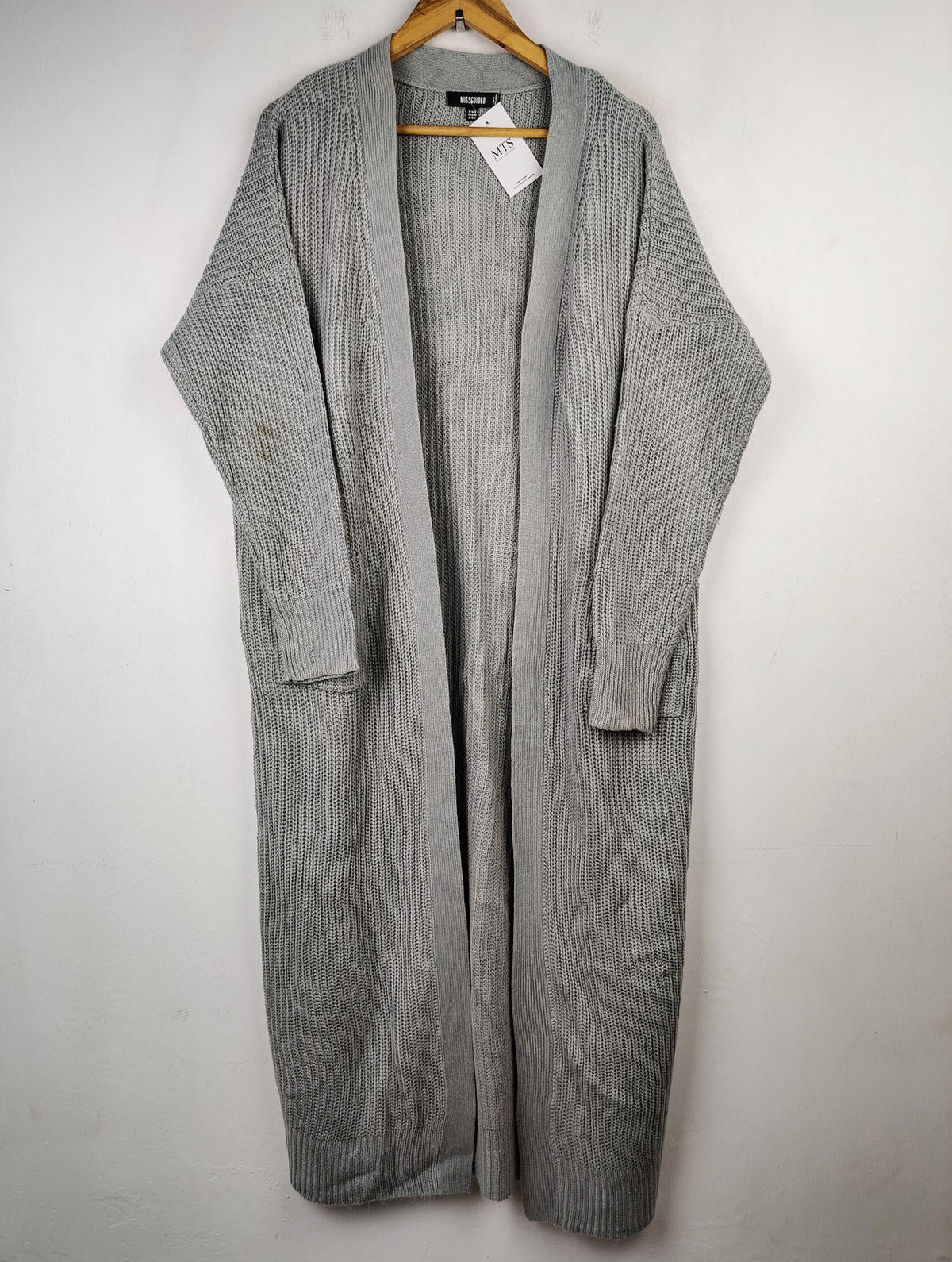 Buy online pre-used pre-loved 100% authentic & Original branded Miss Guided (LC-3389) available in Pakistan. Top international brands avilable.