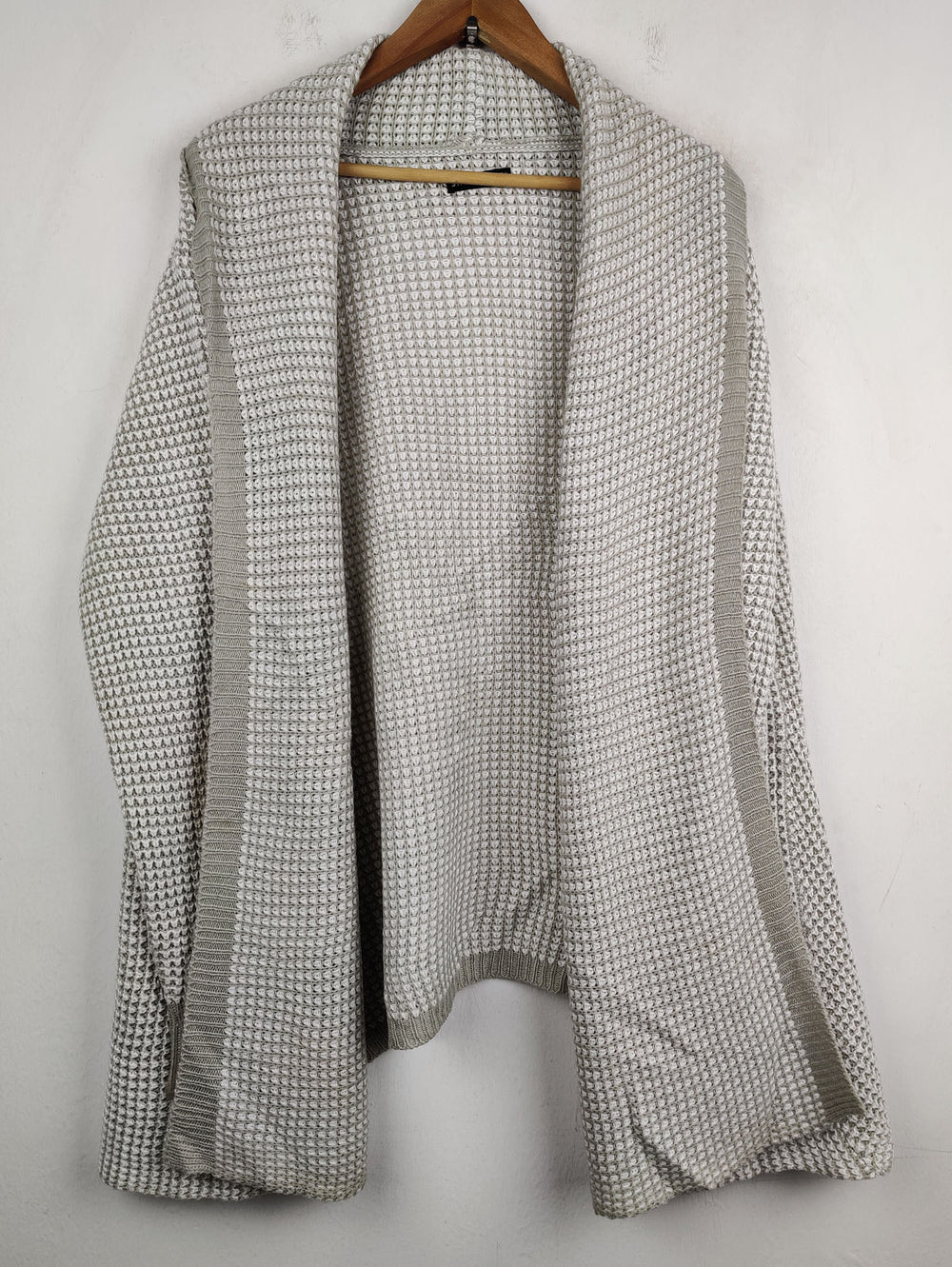 Buy online pre-used pre-loved 100% authentic & Original branded Shein (LC-3440) available in Pakistan. Top international brands avilable.