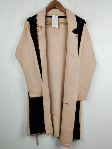 Buy online pre-used pre-loved 100% authentic & Original branded Unknown Brand (LC-3479) available in Pakistan. Top international brands avilable.