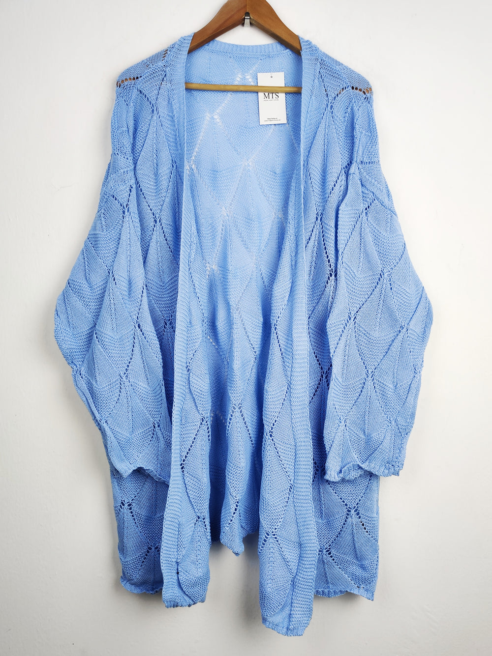 Buy online pre-used pre-loved 100% authentic & Original branded Shein (LC-3517) available in Pakistan. Top international brands avilable.