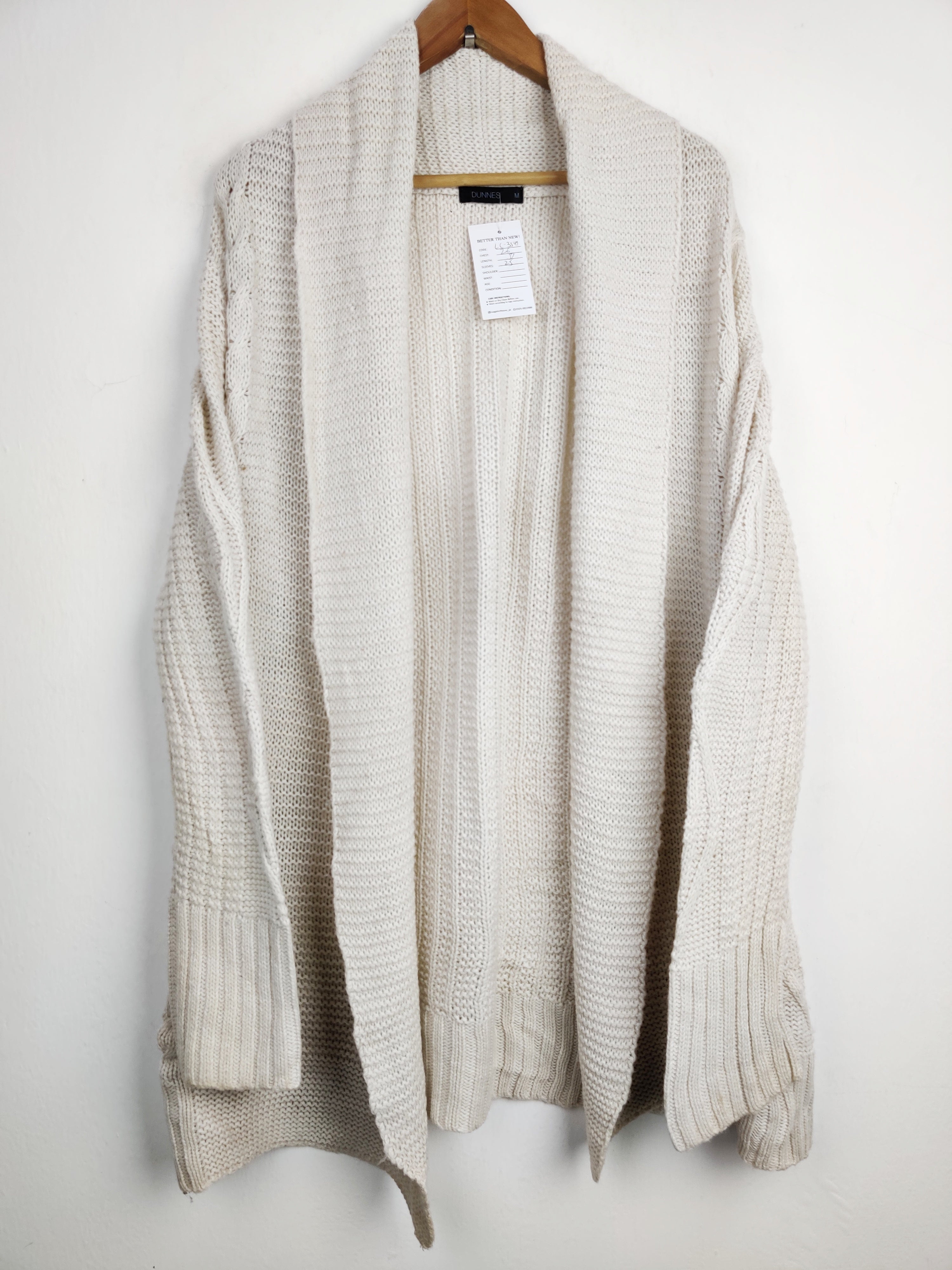 Buy online pre-used pre-loved 100% authentic & Original branded Dunnes Stores (LC-3549) available in Pakistan. Top international brands avilable.