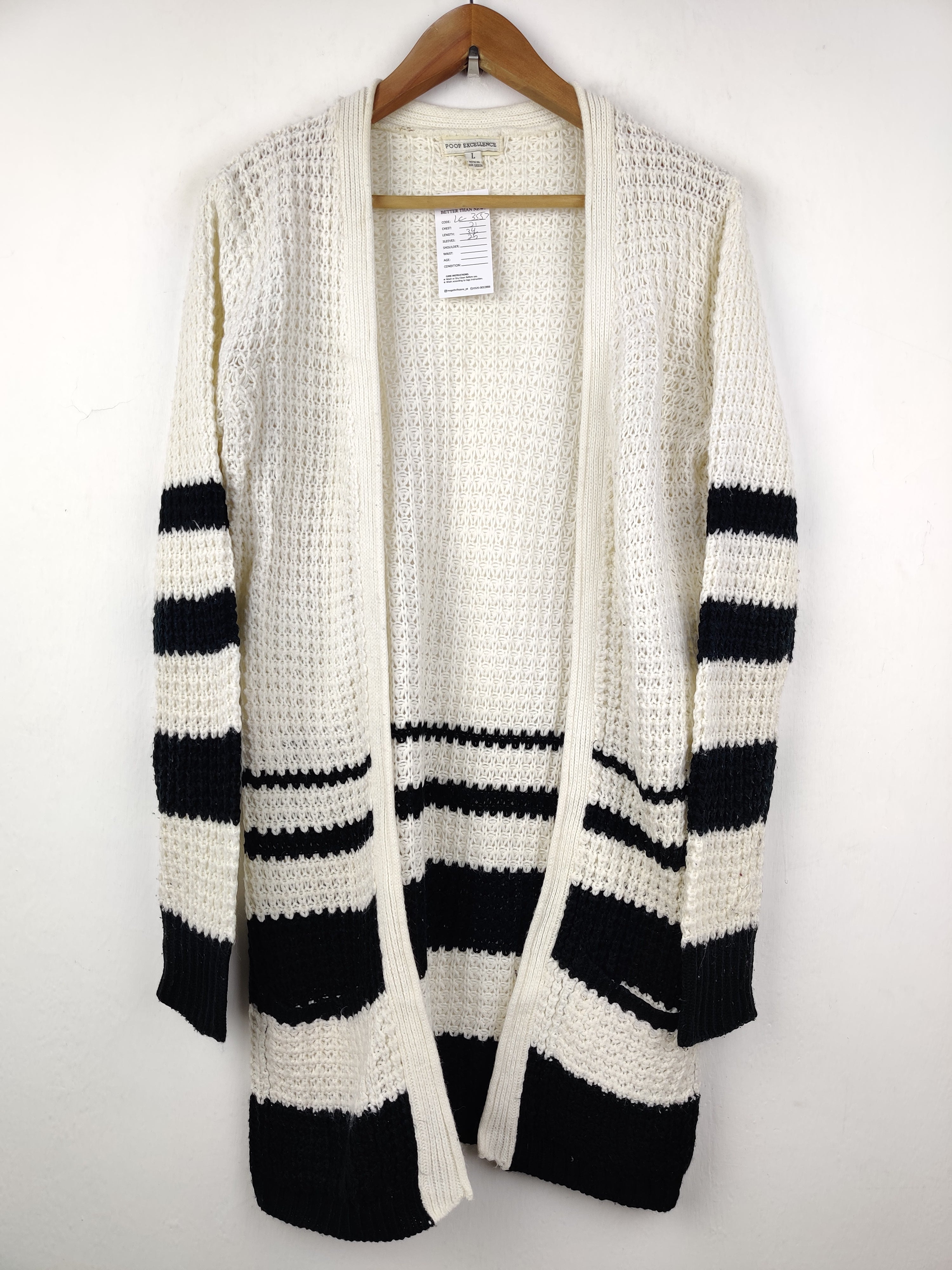 Buy online pre-used pre-loved 100% authentic & Original branded Poof Excellence (LC-3557) available in Pakistan. Top international brands avilable.