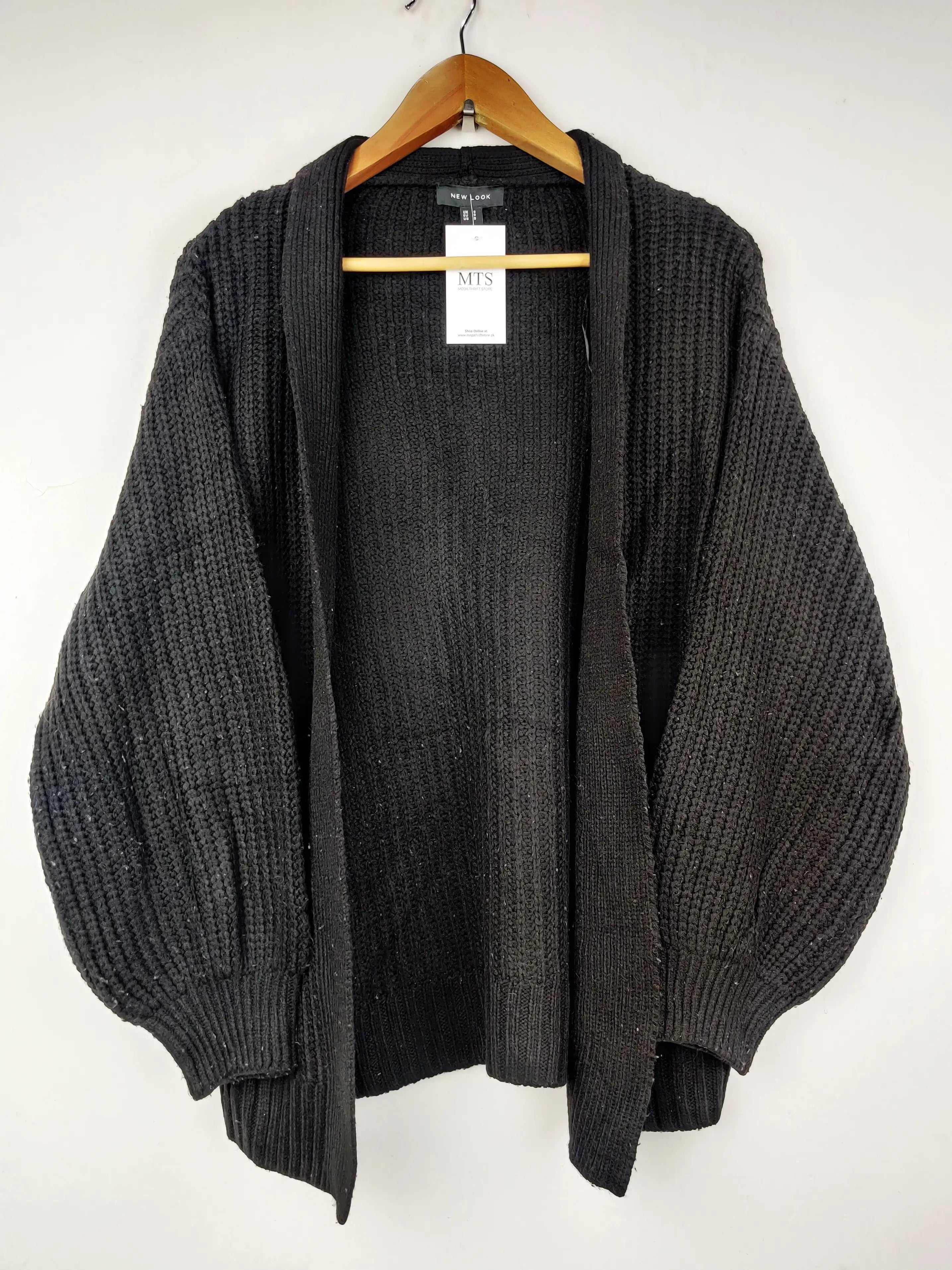 New Look (LC-3569)
