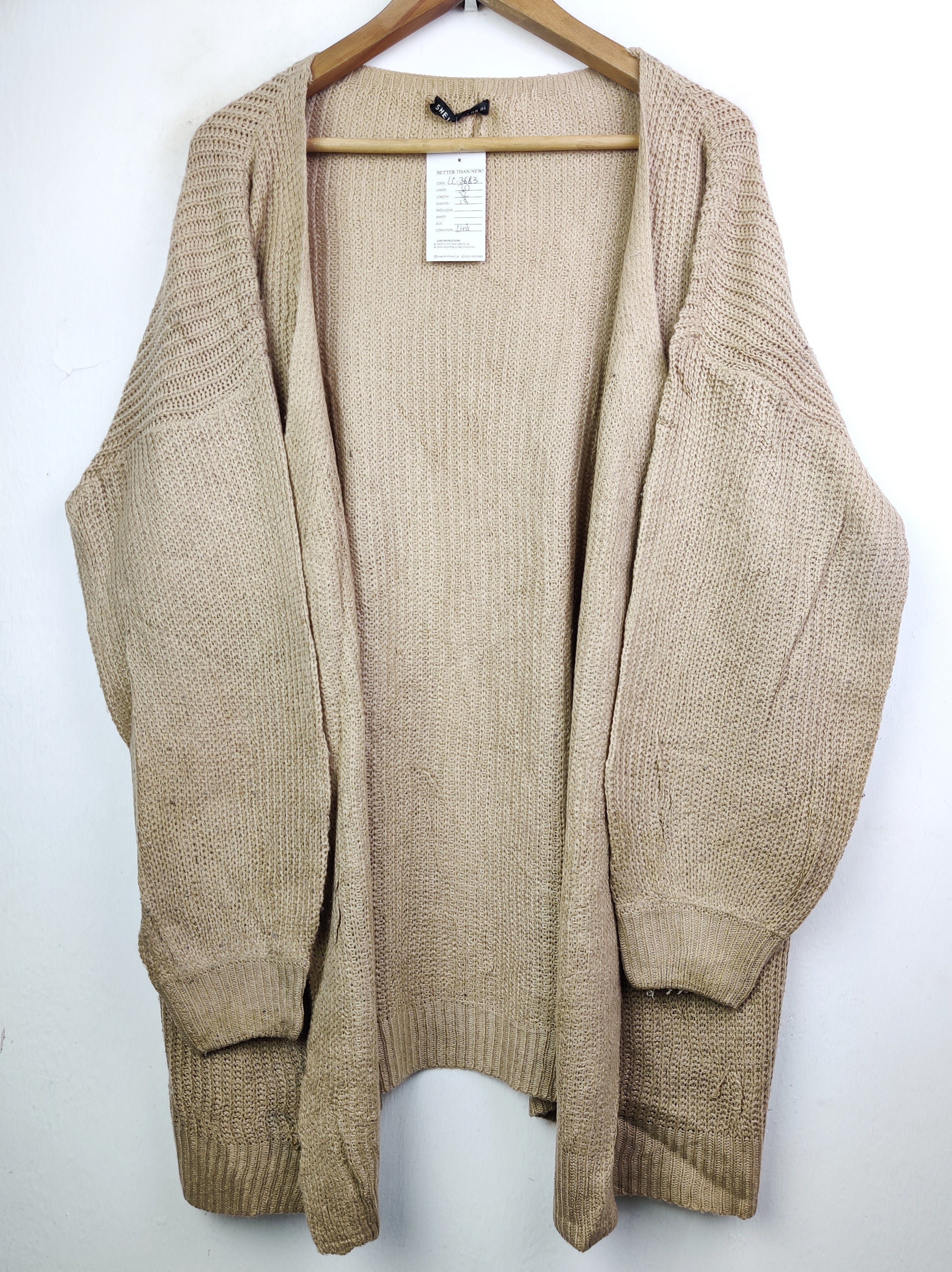 Buy online pre-used pre-loved 100% authentic & Original branded Shein (LC-3583) available in Pakistan. Top international brands avilable.