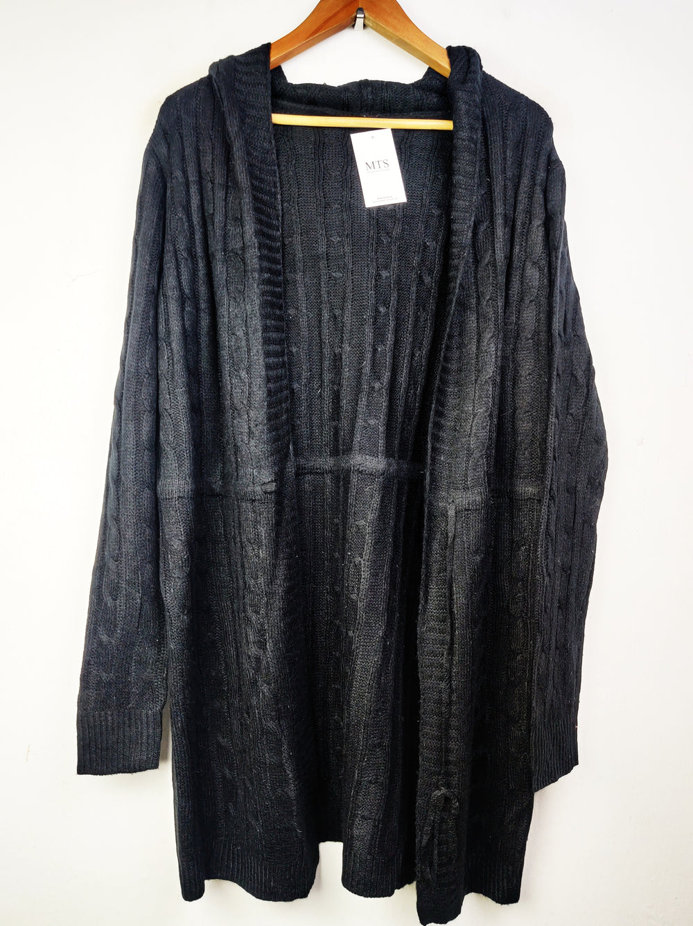 Buy online pre-used pre-loved 100% authentic & Original branded Shein (LC-3648) available in Pakistan. Top international brands avilable.