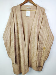 Buy online pre-used pre-loved 100% authentic & Original branded George (LC-3653) available in Pakistan. Top international brands avilable.