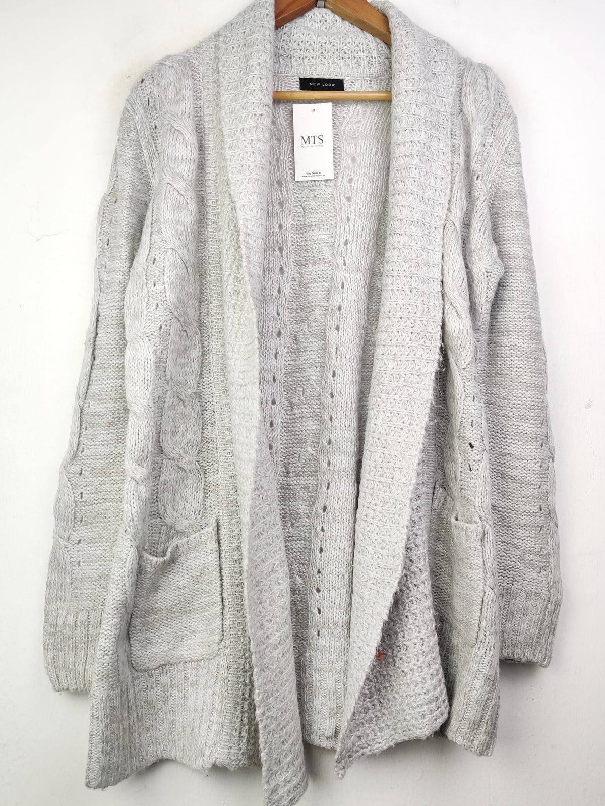 Buy online pre-used pre-loved 100% authentic & Original branded New Look (LC-3655) available in Pakistan. Top international brands avilable.