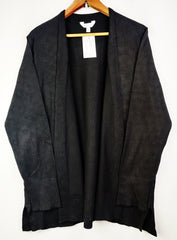 Buy online pre-used pre-loved 100% authentic & Original branded Time And Tru (LC-3677) available in Pakistan. Top international brands avilable.