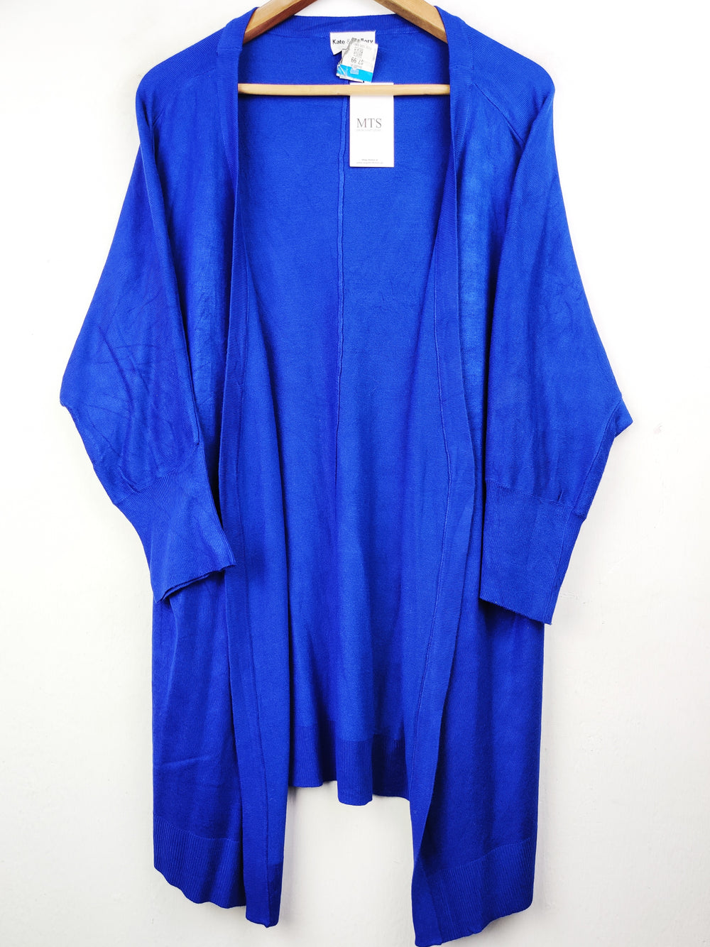 Buy online pre-used pre-loved 100% authentic & Original branded Kate & Mallory Designs (LC-3705) available in Pakistan. Top international brands avilable.