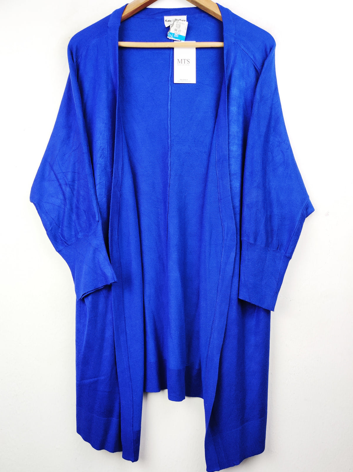 Buy online pre-used pre-loved 100% authentic & Original branded Kate & Mallory Designs (LC-3705) available in Pakistan. Top international brands avilable.