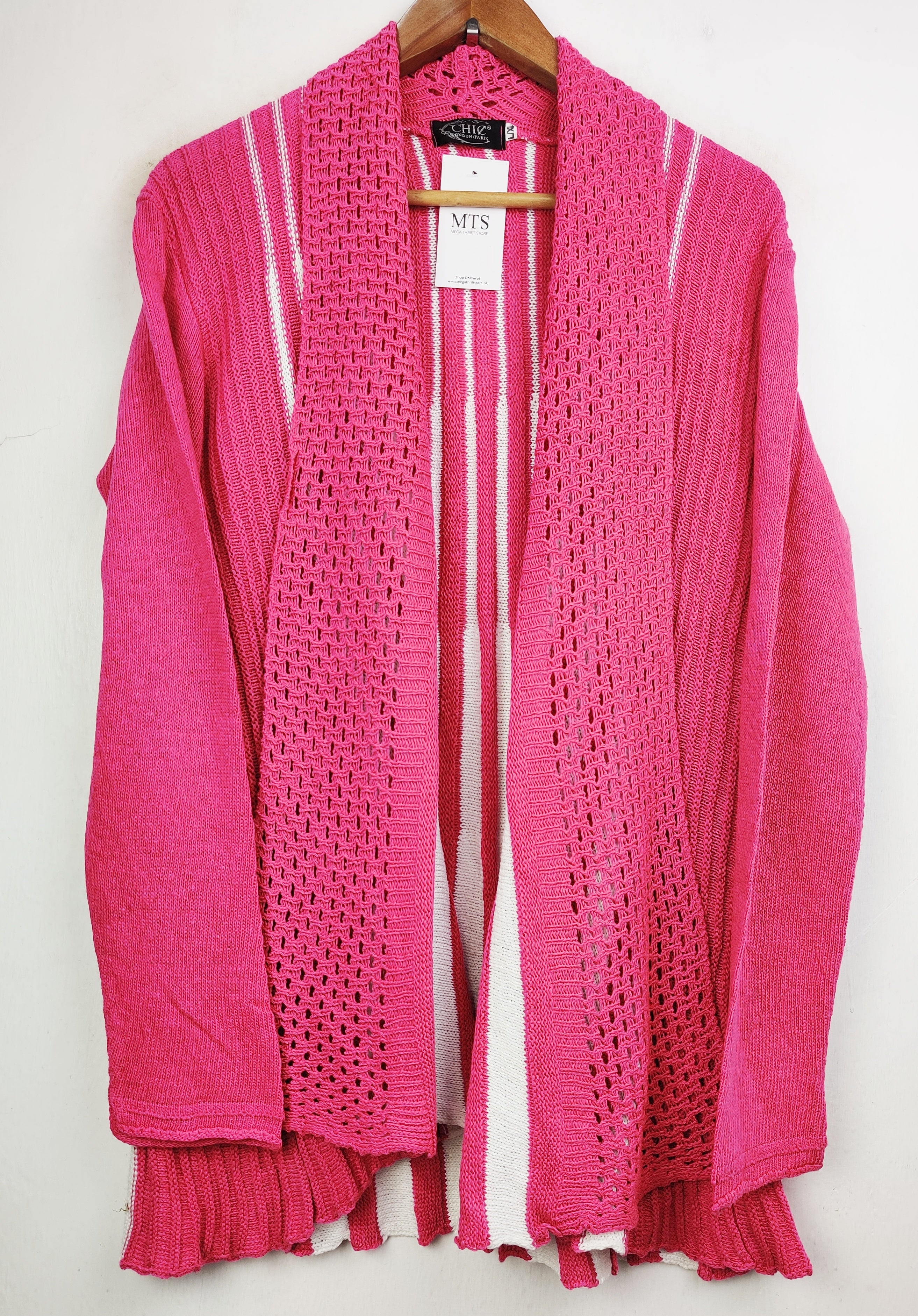 Buy online pre-used pre-loved 100% authentic & Original branded Chic (LC-3760) available in Pakistan. Top international brands avilable.