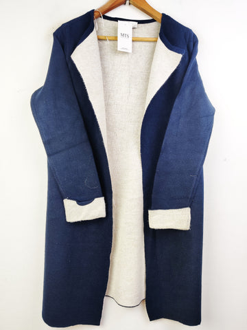 Buy online pre-used pre-loved 100% authentic & Original branded Wallis Petite (LC-3826) available in Pakistan. Top international brands avilable.