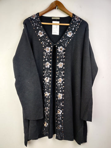 Buy online pre-used pre-loved 100% authentic & Original branded Marks & Spencer (LC-3837) available in Pakistan. Top international brands avilable.