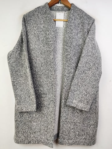 Buy online pre-used pre-loved 100% authentic & Original branded Dunnes (LC-3846) available in Pakistan. Top international brands avilable.