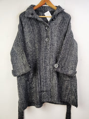 Buy online pre-used pre-loved 100% authentic & Original branded Unknown Brand (LC-3853) available in Pakistan. Top international brands avilable.