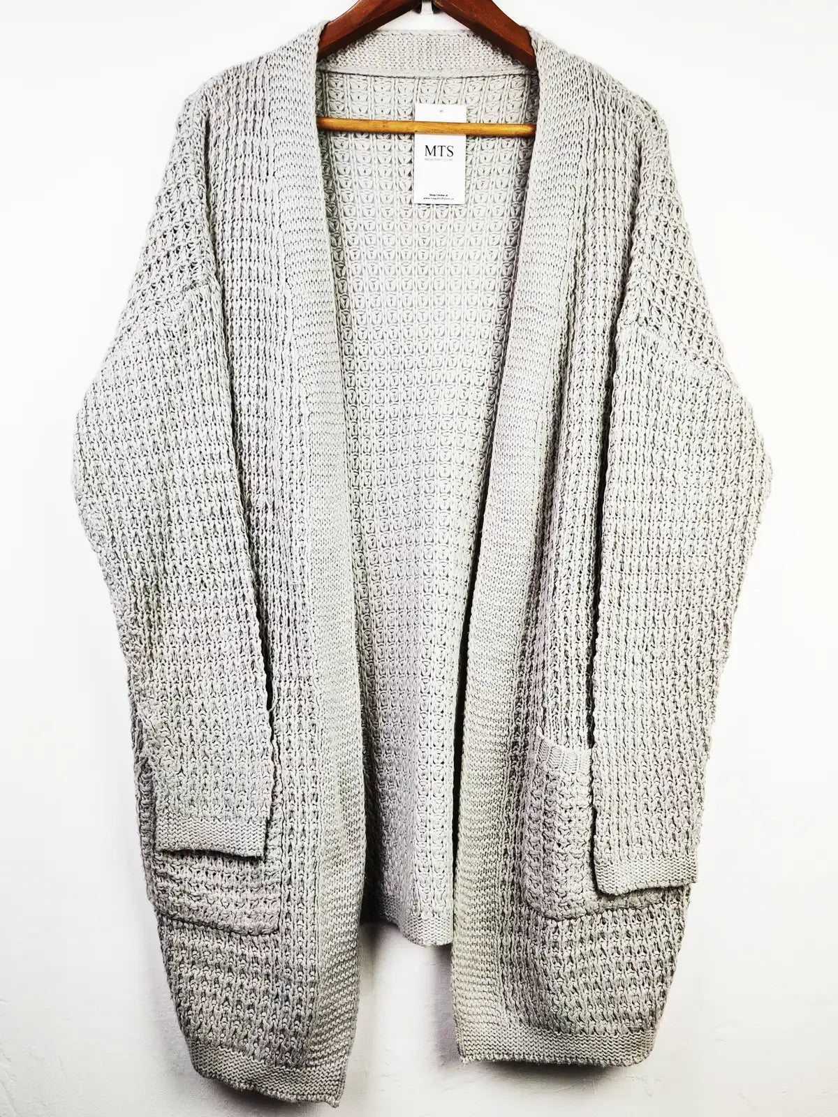 Buy online pre-used pre-loved 100% authentic & Original branded Shein (LC-3901) available in Pakistan. Top international brands avilable.