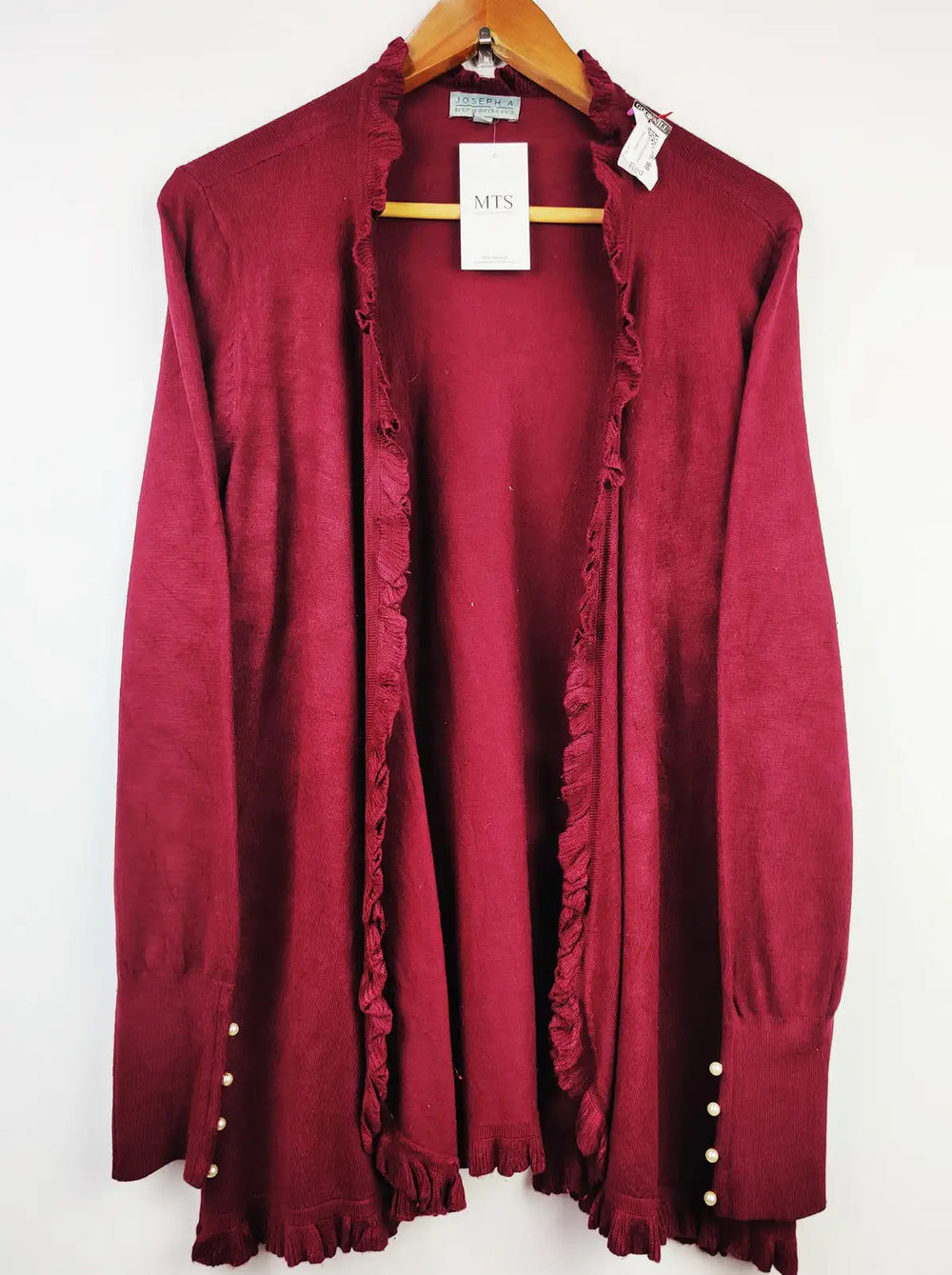 Buy online pre-used pre-loved 100% authentic & Original branded Joseph A (LC-3957) available in Pakistan. Top international brands avilable.