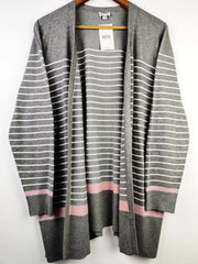 Buy online pre-used pre-loved 100% authentic & Original branded Avenue (LC-3958) available in Pakistan. Top international brands avilable.