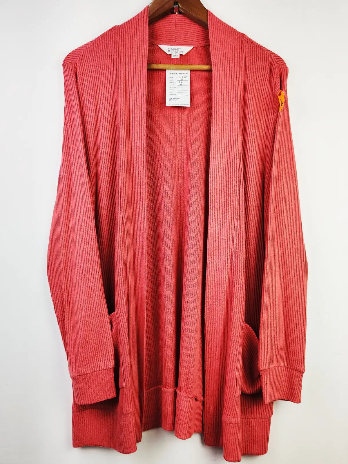 Buy online pre-used pre-loved 100% authentic & Original branded Market & Spruce (LC-3982) available in Pakistan. Top international brands avilable.
