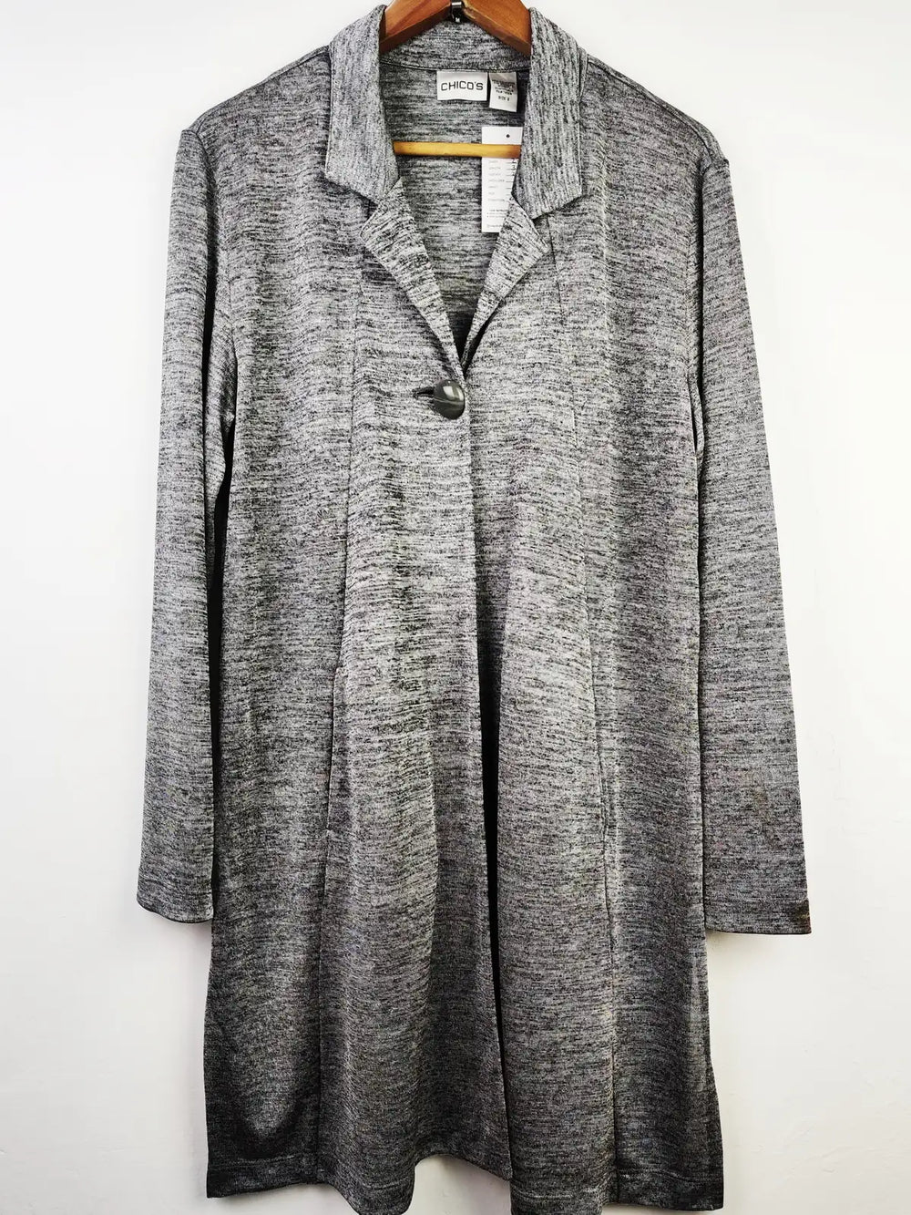 Buy online pre-used pre-loved 100% authentic & Original branded Chicos (LC-3987) available in Pakistan. Top international brands avilable.