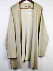 Buy online pre-used pre-loved 100% authentic & Original branded Laura Ashley (LC-3989) available in Pakistan. Top international brands avilable.