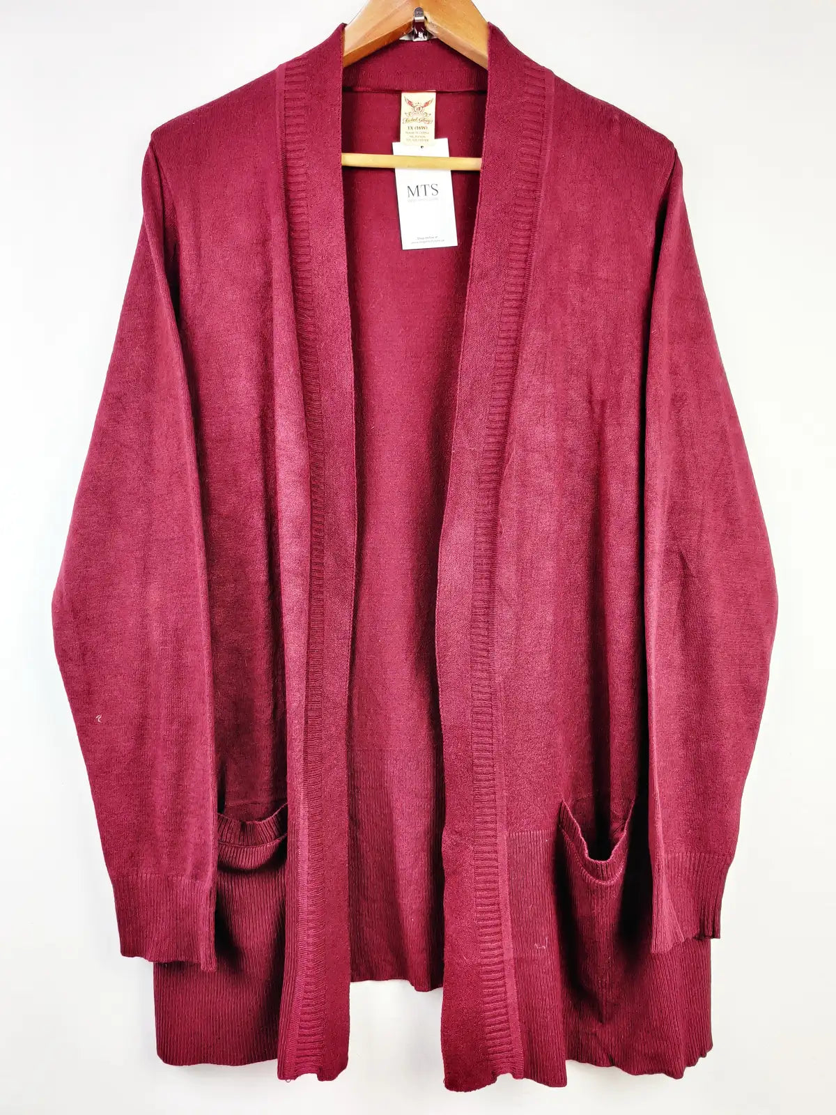 Buy online pre-used pre-loved 100% authentic & Original branded Faded Glory (LC-4003) available in Pakistan. Top international brands avilable.