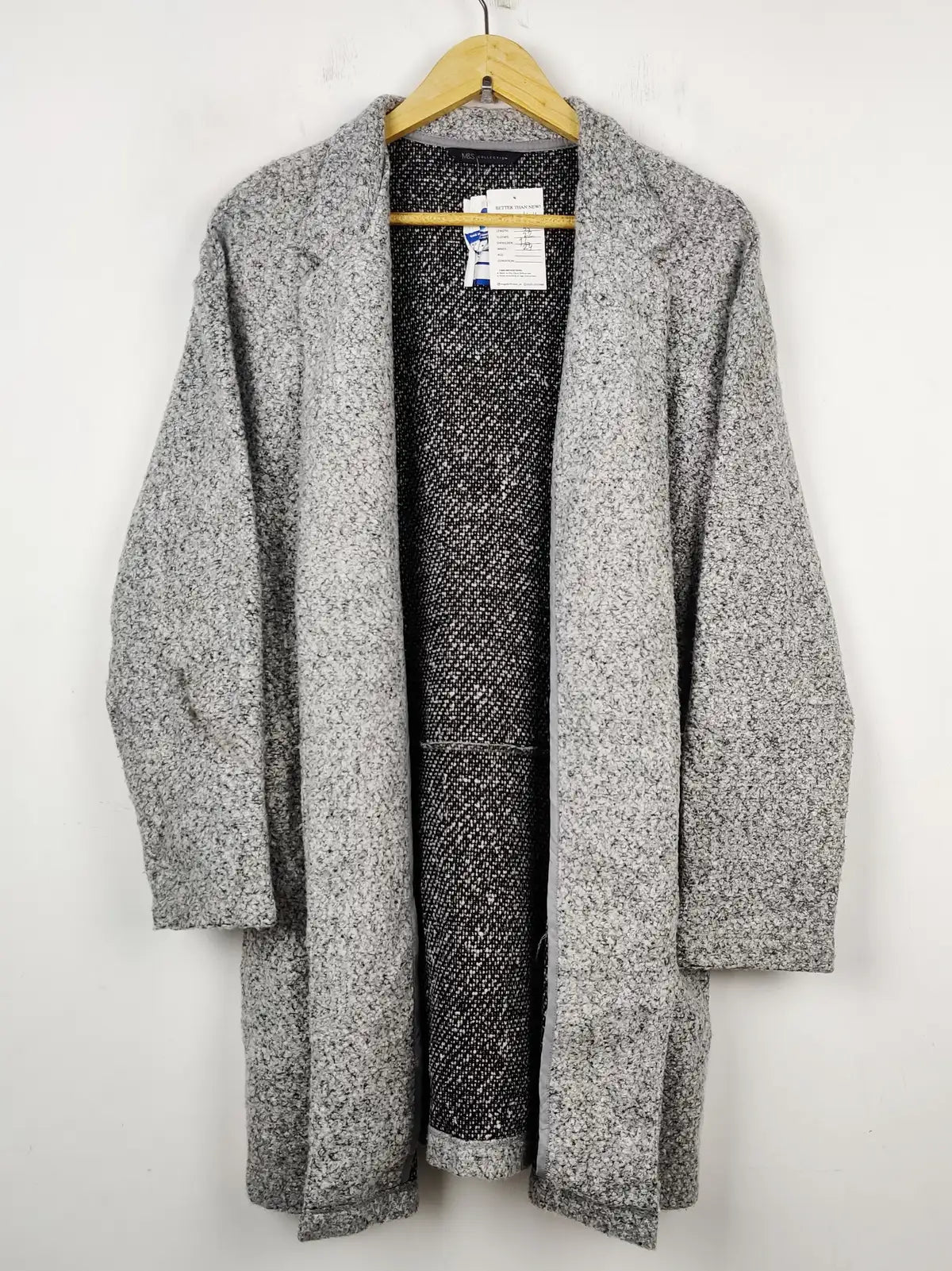 Buy online pre-used pre-loved 100% authentic & Original branded Marks & Spencer (LC-4011) available in Pakistan. Top international brands avilable.