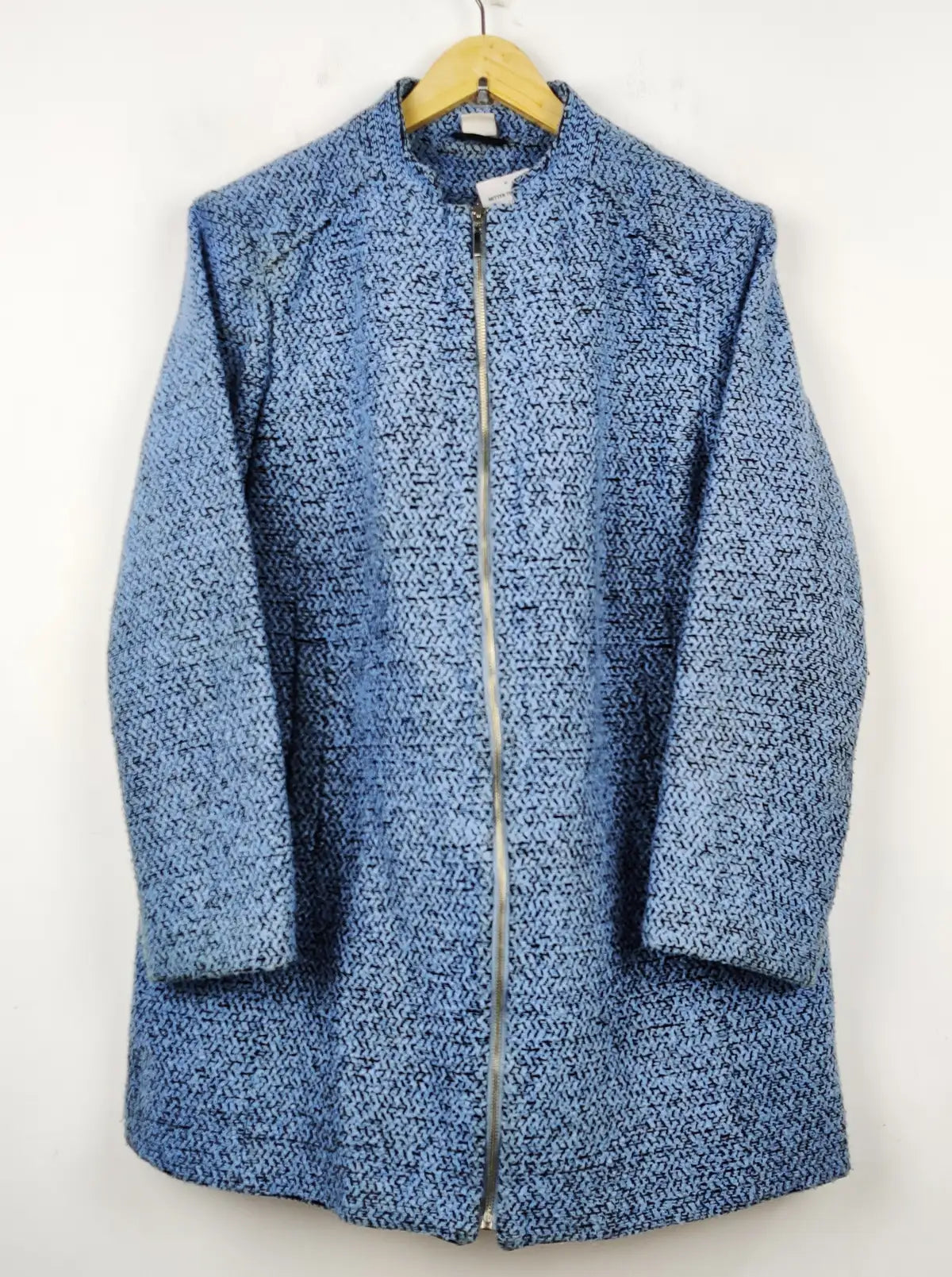 Buy online pre-used pre-loved 100% authentic & Original branded Cotton Traders (LC-4012) available in Pakistan. Top international brands avilable.