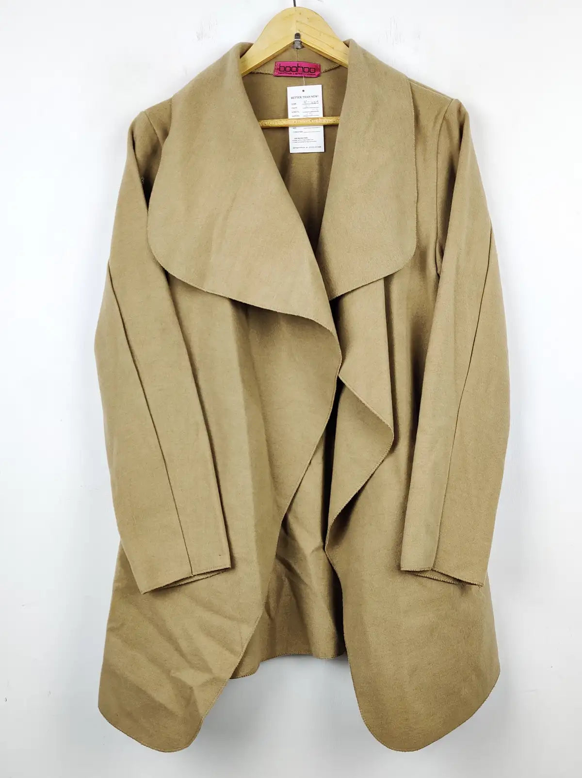 Buy online pre-used pre-loved 100% authentic & Original branded Boohoo (LC-4019) available in Pakistan. Top international brands avilable.
