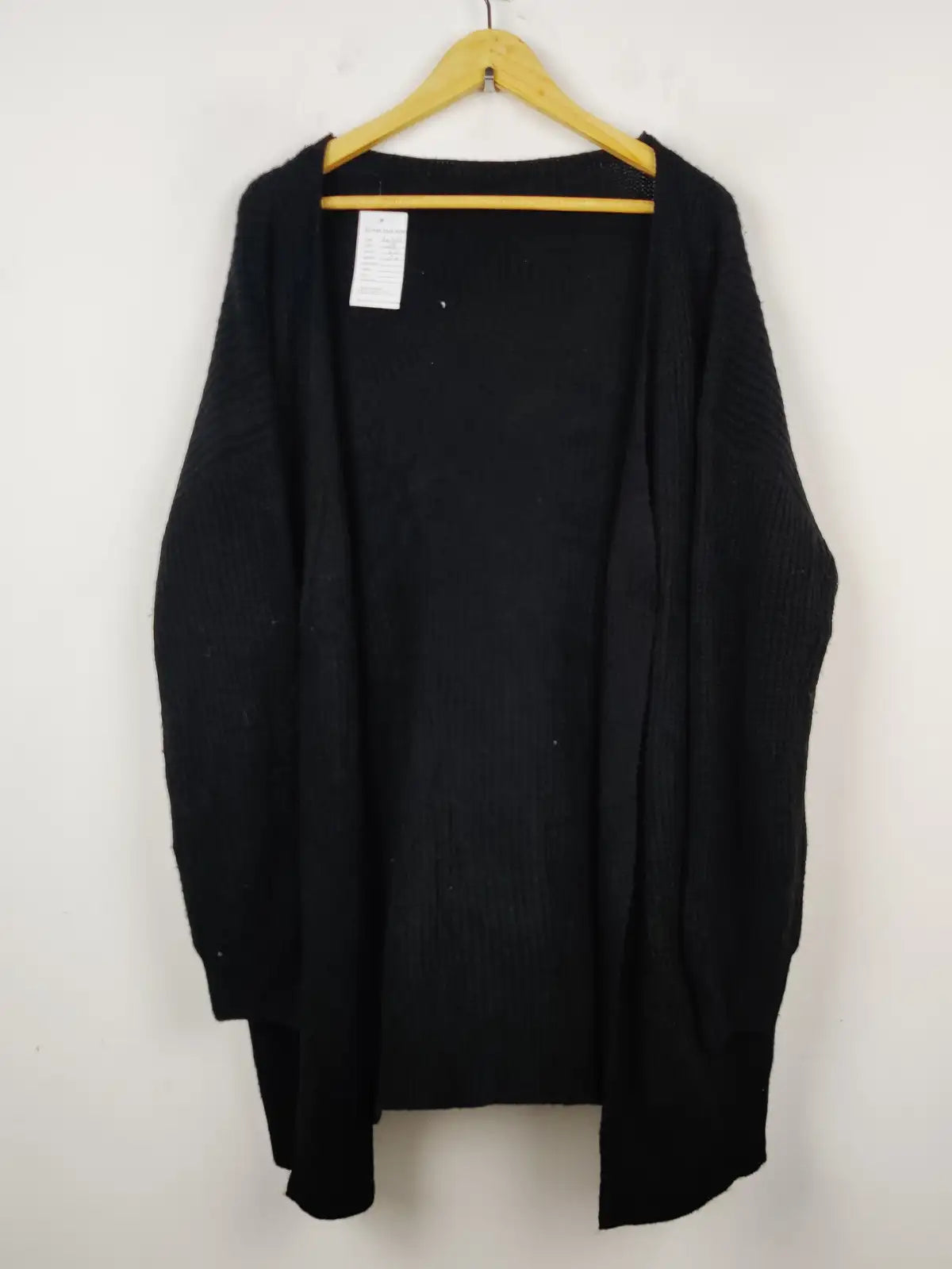 Buy online pre-used pre-loved 100% authentic & Original branded Shein (LC-4043) available in Pakistan. Top international brands avilable.