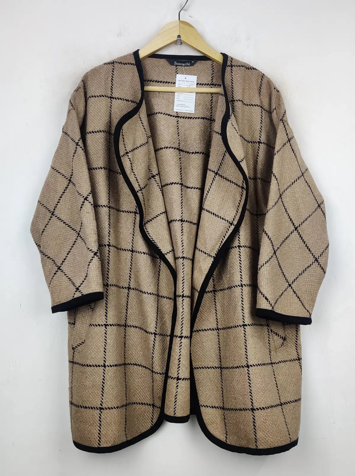 Buy online pre-used pre-loved 100% authentic & Original branded Bonmarche (LC-4051) available in Pakistan. Top international brands avilable.