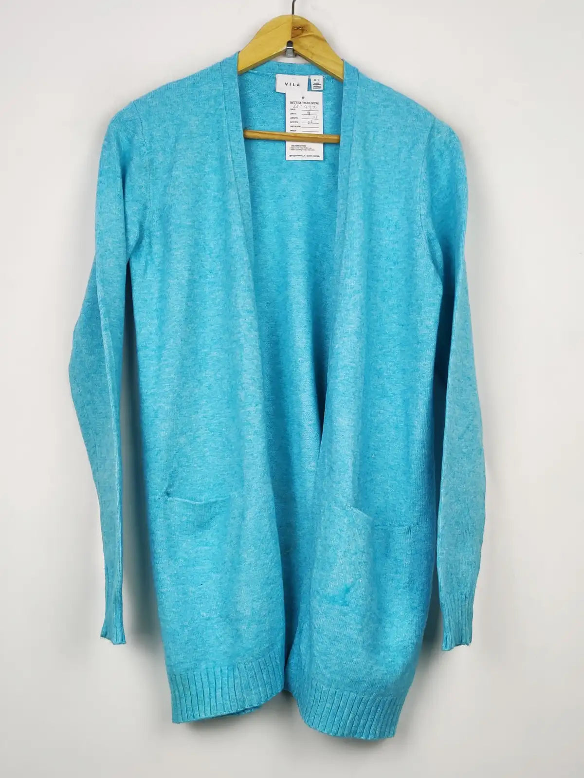 Buy online pre-used pre-loved 100% authentic & Original branded Vila (LC-4371) available in Pakistan. Top international brands avilable.