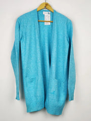 Buy online pre-used pre-loved 100% authentic & Original branded Vila (LC-4371) available in Pakistan. Top international brands avilable.