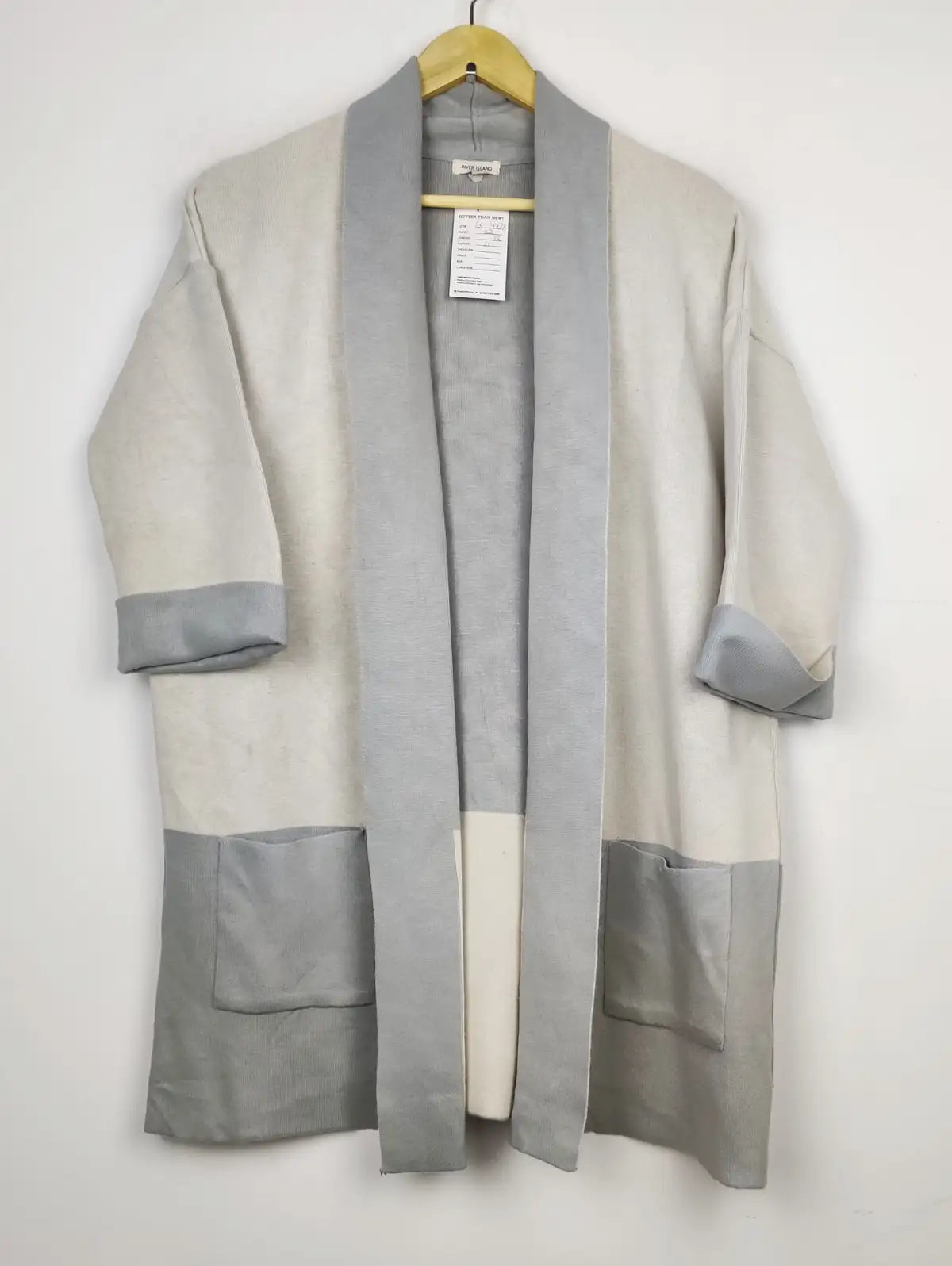 Buy online pre-used pre-loved 100% authentic & Original branded River Island (LC-4476) available in Pakistan. Top international brands avilable.