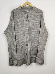 Buy online pre-used pre-loved 100% authentic & Original branded Unknown Brand (LC-4493) available in Pakistan. Top international brands avilable.