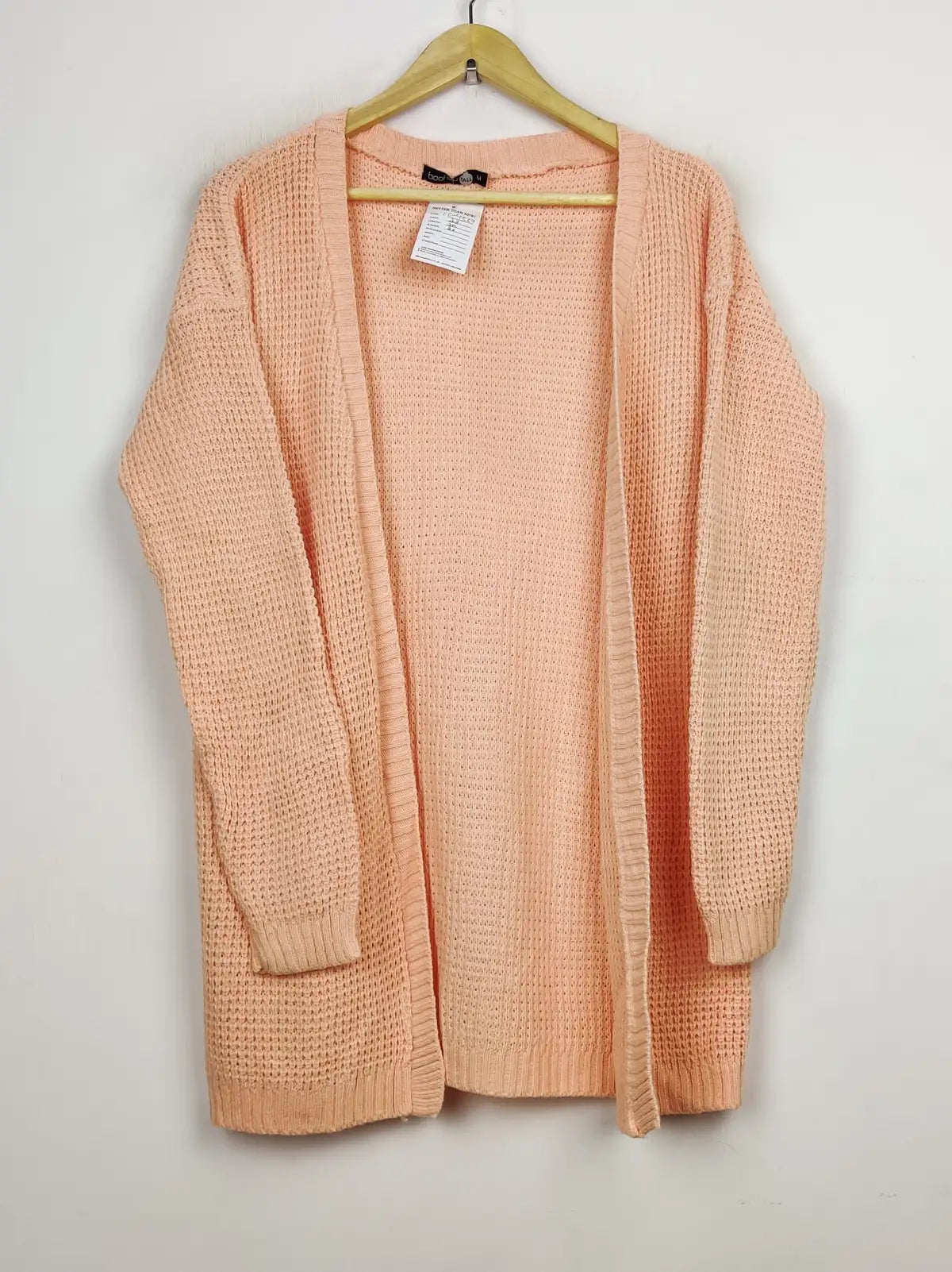 Buy online pre-used pre-loved 100% authentic & Original branded Boohoo (LC-4539) available in Pakistan. Top international brands avilable.