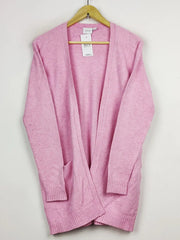 Buy online pre-used pre-loved 100% authentic & Original branded Vila (LC-4703) available in Pakistan. Top international brands avilable.