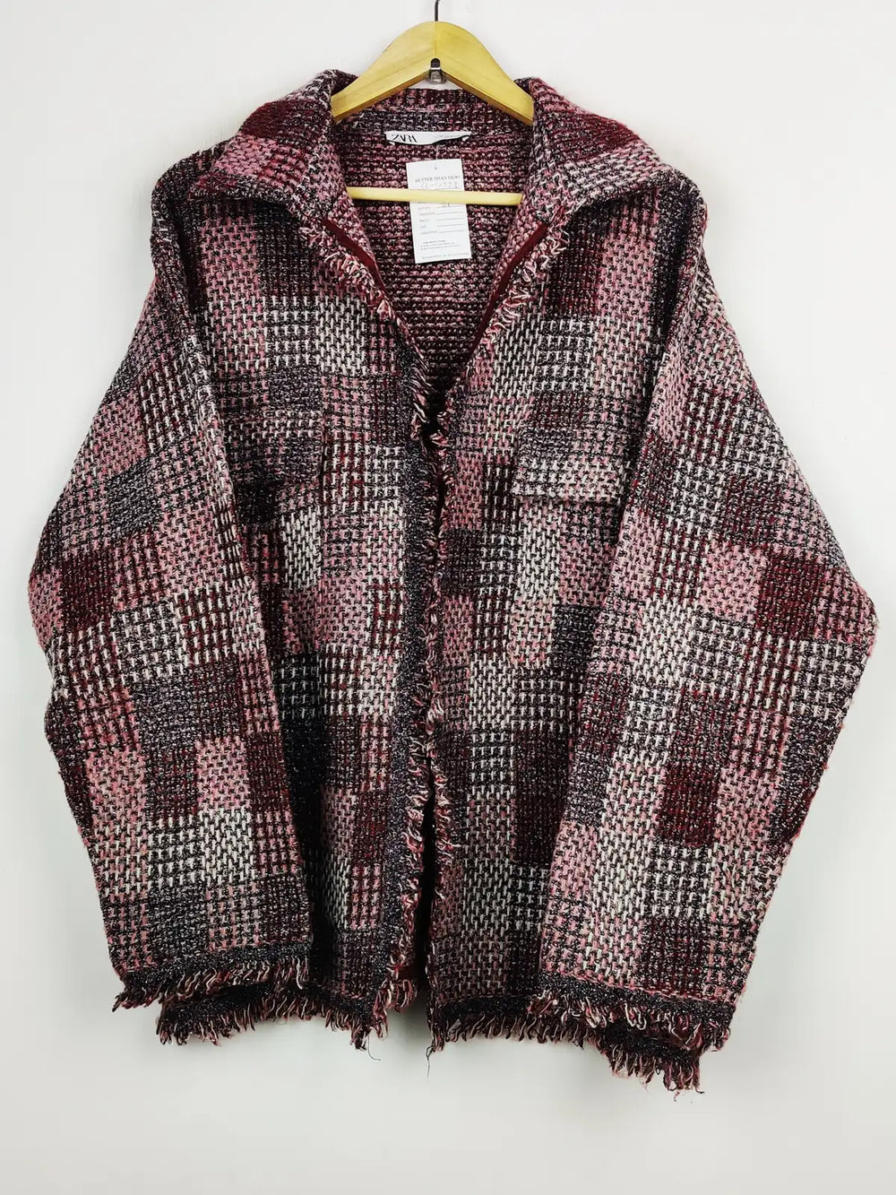 Buy online pre-used pre-loved 100% authentic & Original branded Zara (LC-4723) available in Pakistan. Top international brands avilable.